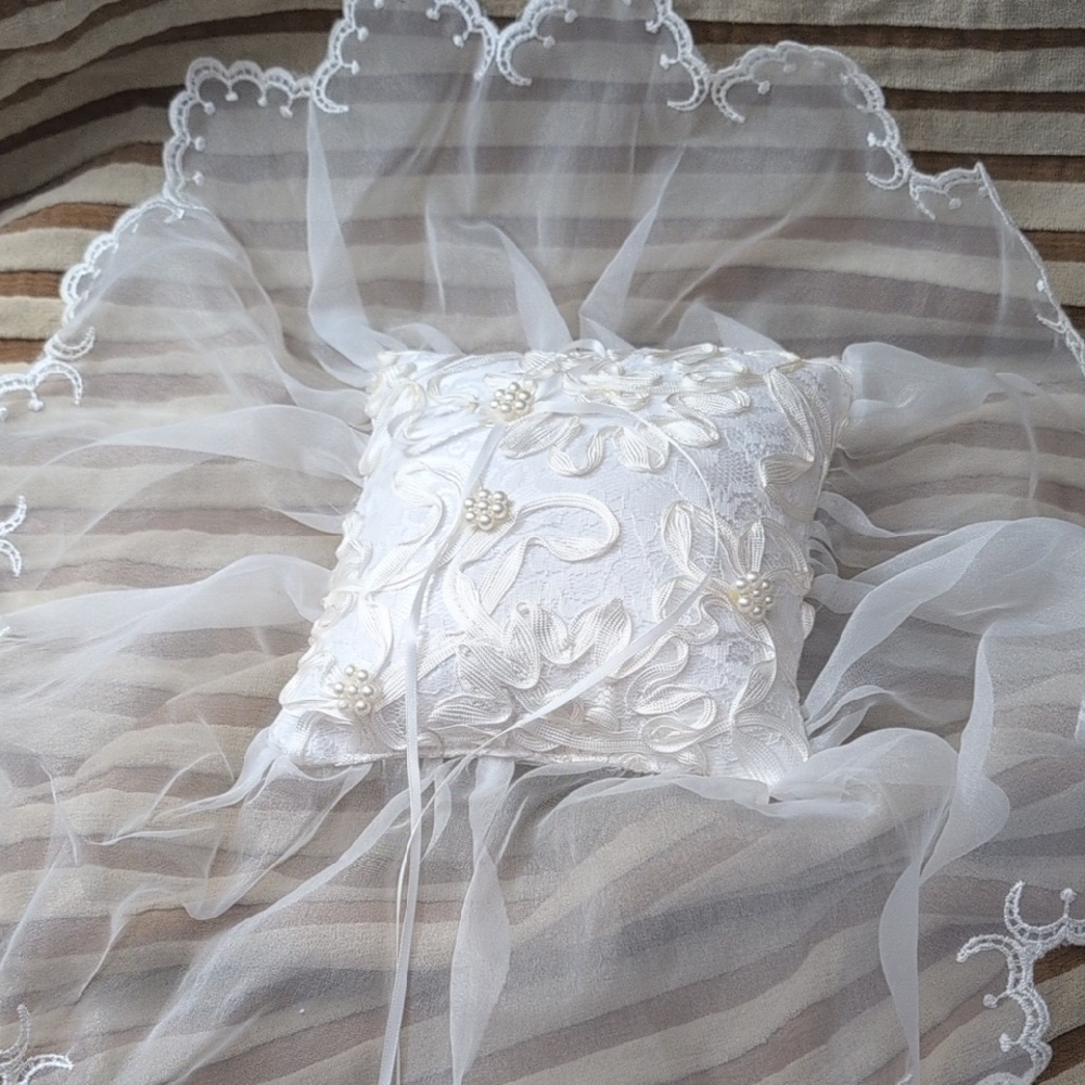 Beverly Clark Collection  -  White Elegant Wedding Ring Bearer Pillow